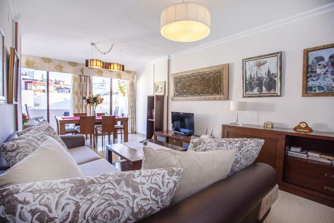 Junto A La Casa Natal De Picasso Lejlighed Málaga Eksteriør billede